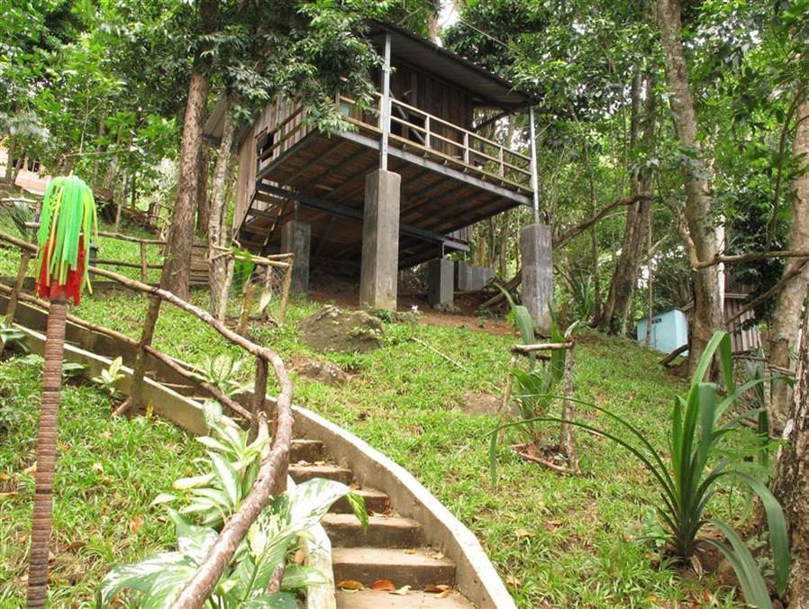 Iboih Inn Sabang  Exterior photo